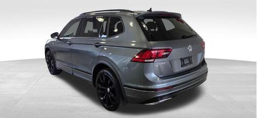 2021 Volkswagen Tiguan 2.0T SE R-Line Black