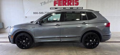 2021 Volkswagen Tiguan 2.0T SE R-Line Black