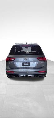 2021 Volkswagen Tiguan 2.0T SE R-Line Black