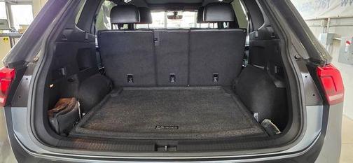 2021 Volkswagen Tiguan 2.0T SE R-Line Black