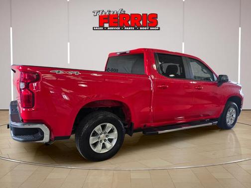 Red 2021 Chevrolet Silverado 1500 LT
