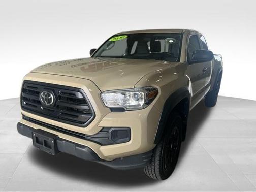 2019 Toyota Tacoma SR