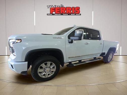 Polar White 2026 Chevrolet Silverado 2500 High Country