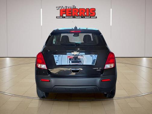 Black Granite Metallic 2016 Chevrolet Trax LS
