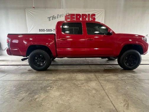 2022 Toyota Tacoma SR