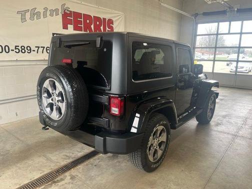 2016 Jeep Wrangler Sahara