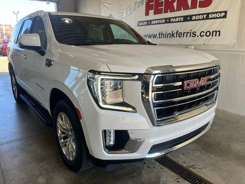 2022 GMC Yukon SLT