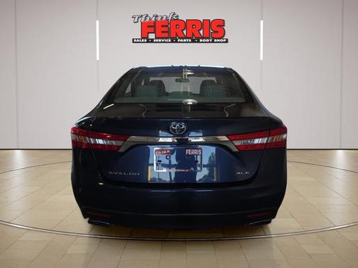 Parisian Night Pearl 2015 Toyota Avalon XLE Premium