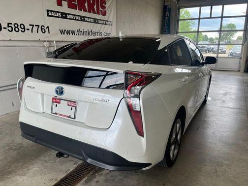 2018 Toyota Prius Four Touring