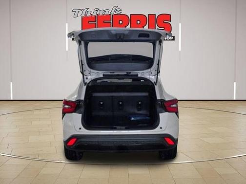 White Sand 2026 Chevrolet Trax 2RS