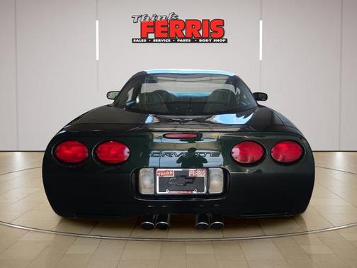 Dark Bowling Green Metallic 2000 Chevrolet Corvette