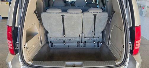 2008 Chrysler Town & Country LX