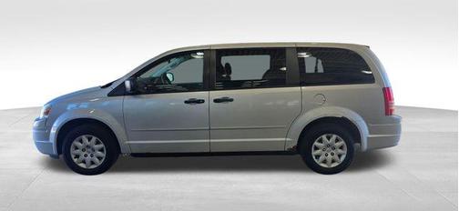 2008 Chrysler Town & Country LX
