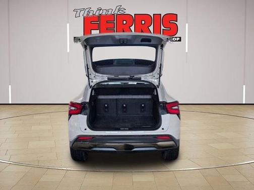 White Sand 2026 Chevrolet Trax ACTIV