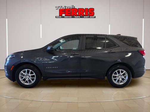 Gray 2022 Chevrolet Equinox LS