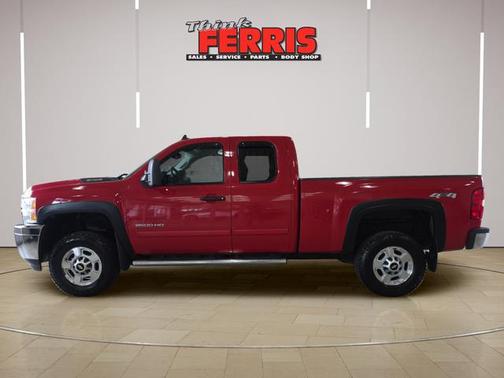 Victory Red 2011 Chevrolet Silverado 2500 LT
