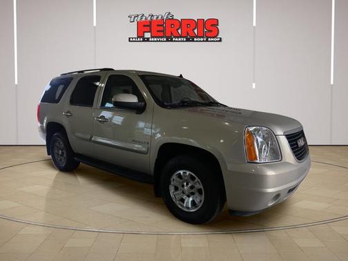 Gold Mist Metallic 2007 GMC Yukon SLE