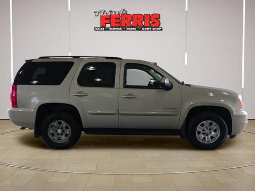 Gold Mist Metallic 2007 GMC Yukon SLE