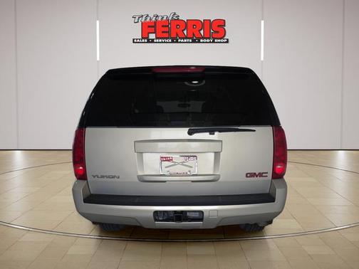 Gold Mist Metallic 2007 GMC Yukon SLE