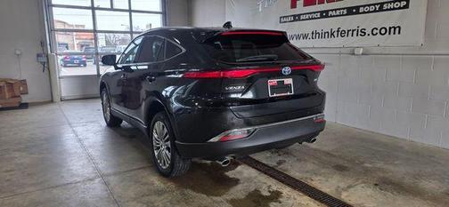 2024 Toyota Venza XLE