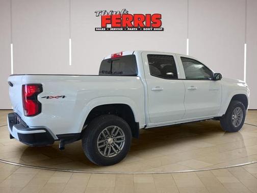 Summit White 2026 Chevrolet Colorado LT