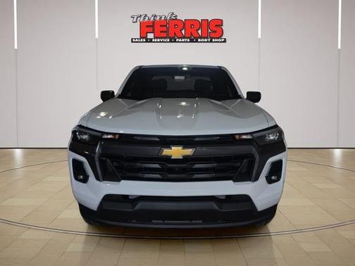 Summit White 2026 Chevrolet Colorado LT