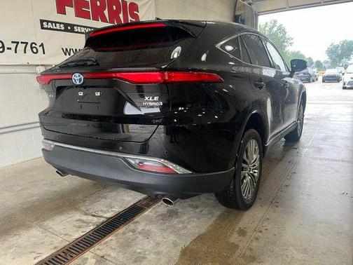 2021 Toyota Venza XLE