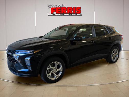 Mosaic Black Metallic 2026 Chevrolet Trax LS