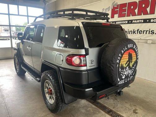 2012 Toyota FJ Cruiser Base