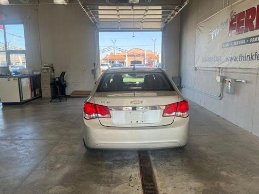 2013 Chevrolet Cruze LS