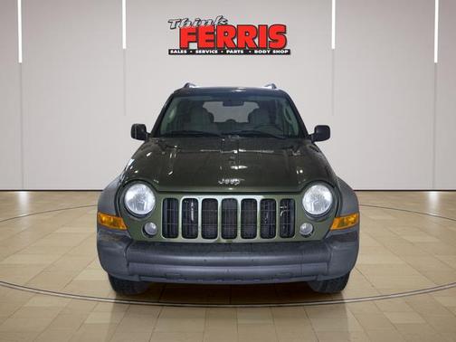 Jeep Green Clearcoat Metallic 2007 Jeep Liberty Sport