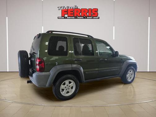 Jeep Green Clearcoat Metallic 2007 Jeep Liberty Sport