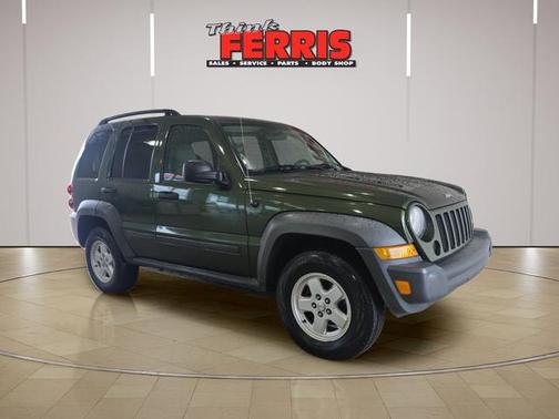 Jeep Green Clearcoat Metallic 2007 Jeep Liberty Sport