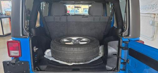 2012 Jeep Wrangler Unlimited Sahara