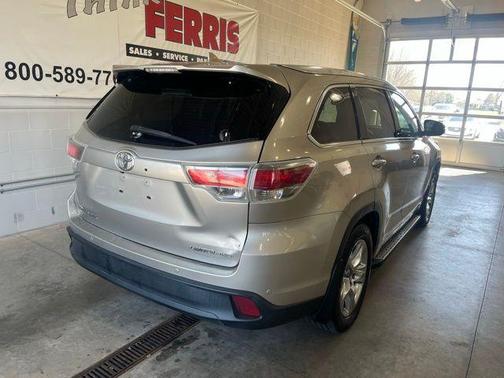 2014 Toyota Highlander Limited Platinum