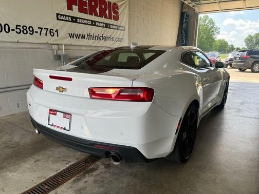 2016 Chevrolet Camaro 2LT