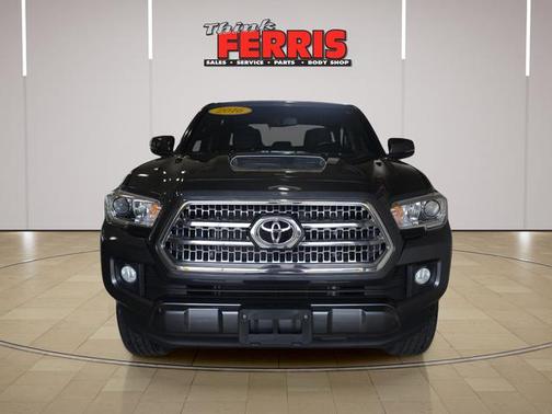 Magnetic Gray Metallic 2016 Toyota Tacoma TRD Sport