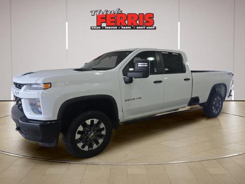 Summit White 2021 Chevrolet Silverado 2500 Custom