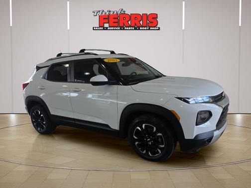Summit White 2021 Chevrolet Trailblazer LT