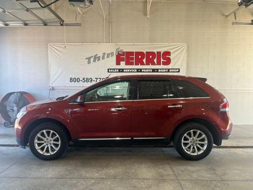 2015 Lincoln MKX Base