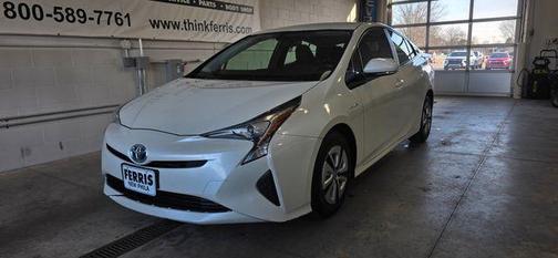 2016 Toyota Prius 