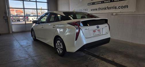 2016 Toyota Prius 