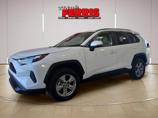 Ice 2025 Toyota RAV4 XLE