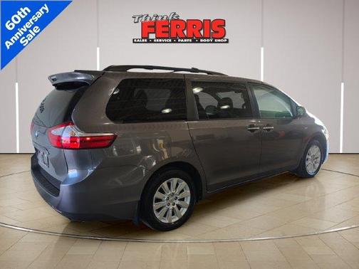 Predawn Gray Mica 2016 Toyota Sienna XLE