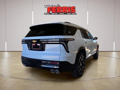 Polar White 2026 Chevrolet Traverse High Country