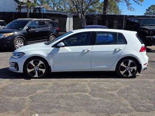 2018 Volkswagen Golf GTI 2.0T S 4-Door