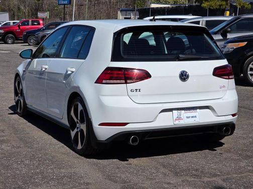 2018 Volkswagen Golf GTI 2.0T S 4-Door