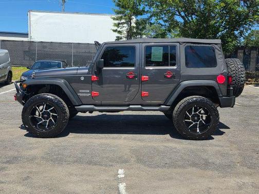 Gray 2017 Jeep Wrangler Unlimited Sport