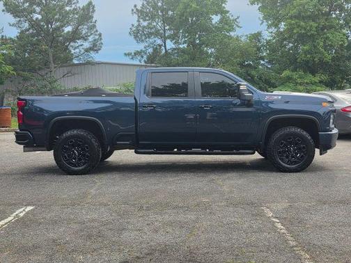 Blue 2022 Chevrolet Silverado 2500 LT