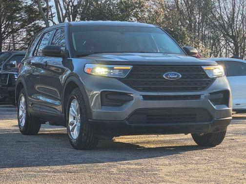 2021 Ford Explorer Base